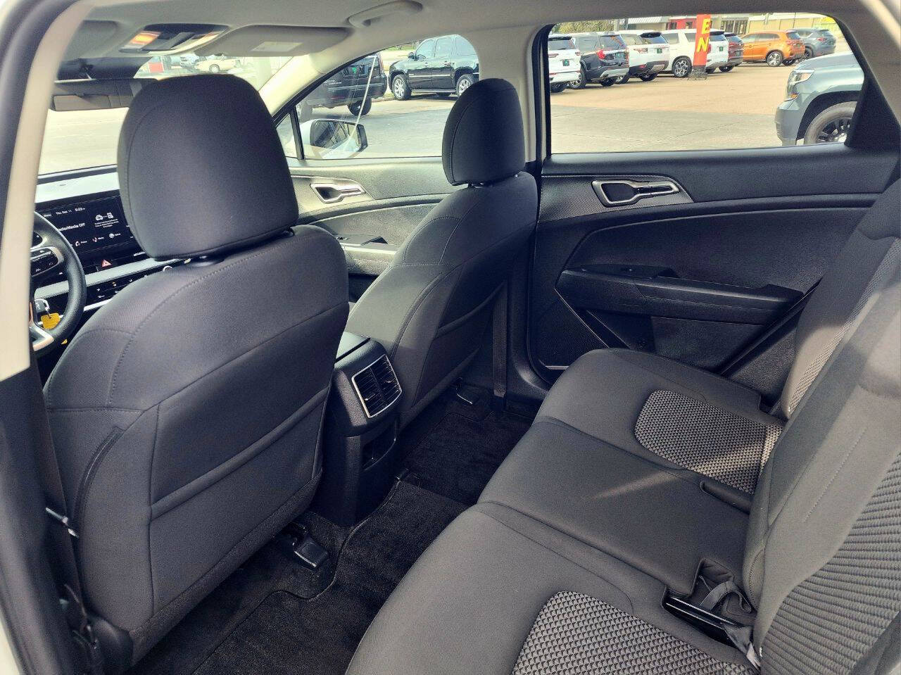 2024 KIA Sportage LX AWD