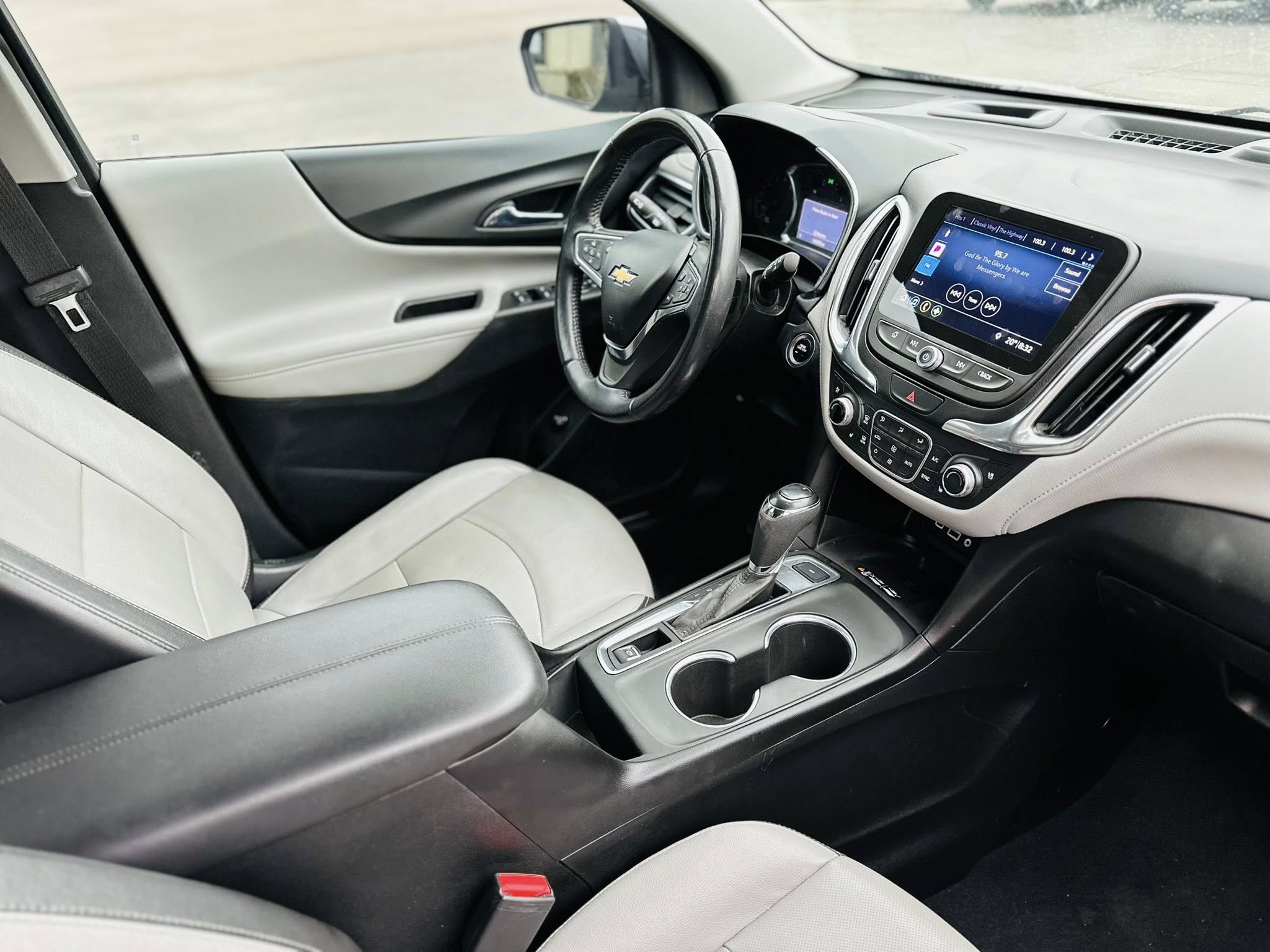 2020 Chevy Equinox Premier