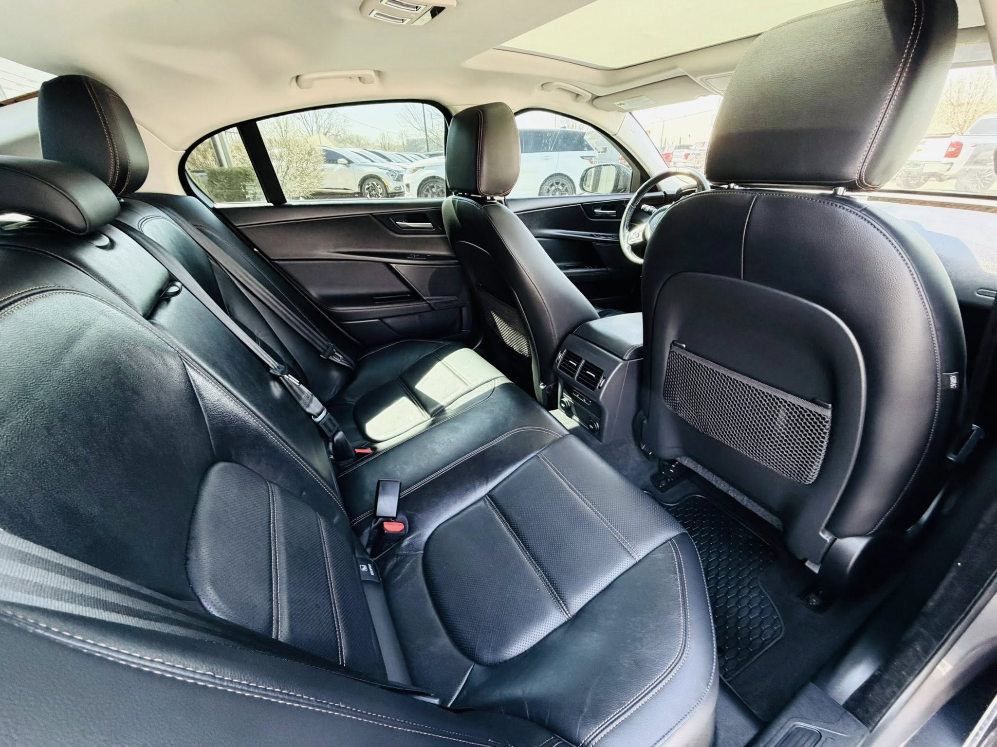 2017 Jaguar XE 35t Prestige AWD