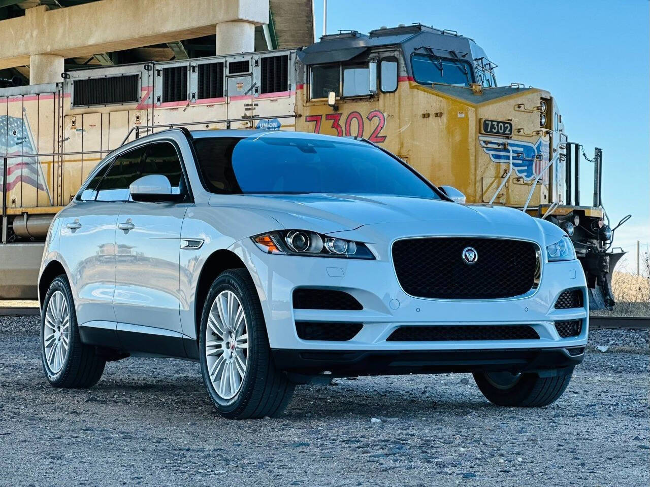 2018 Jaguar F-PACE 25t Premium AWD