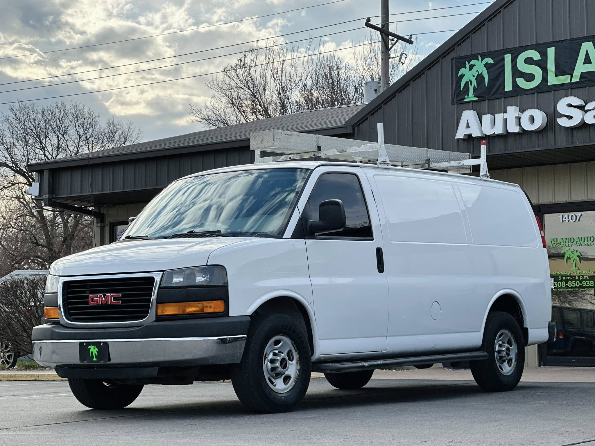 2016 GMC Savana 2500 Cargo Van