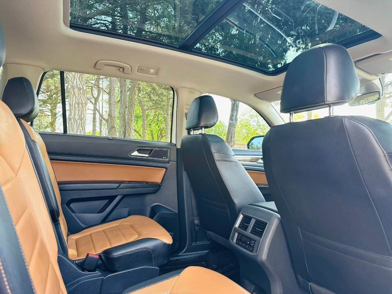 2018 Volkswagen Atlas SEL Premium 4Motion